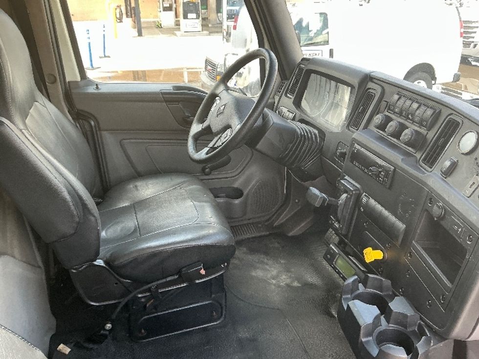 Refrigerated Truck-Light and Medium Duty Trucks-International-2020-MV607-Wilkes Barre-PA-313,216\n\t\tmiles-$ 10,000 - Image 18