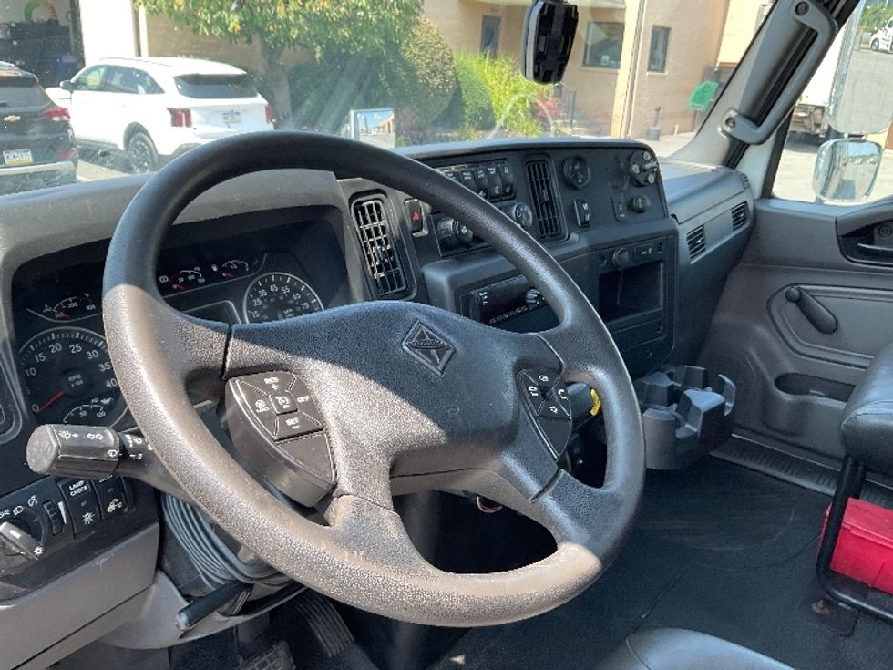 Refrigerated Truck-Light and Medium Duty Trucks-International-2020-MV607-Wilkes Barre-PA-319,149\n\t\tmiles-$ 21,750 - Image 17