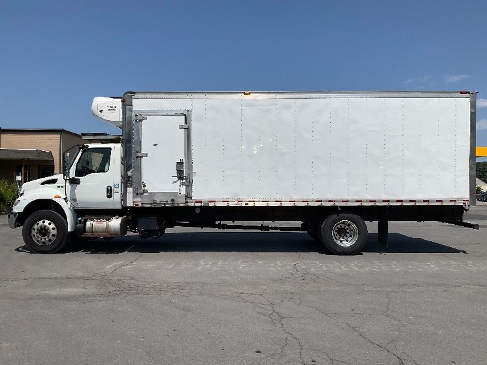 Refrigerated Truck-Light and Medium Duty Trucks-International-2020-MV607-Wilkes Barre-PA-319,149\n\t\tmiles-$ 21,750 - Image 4