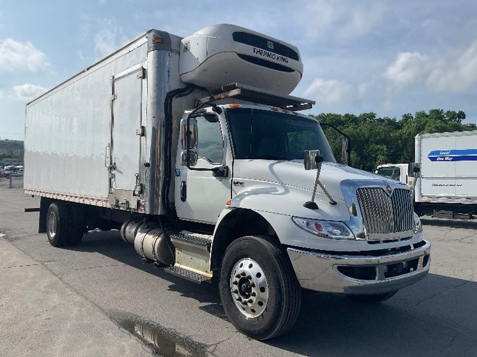 Refrigerated Truck-Light and Medium Duty Trucks-International-2020-MV607-Wilkes Barre-PA-327,533\n\t\tmiles-$ 22,000 - Image 1