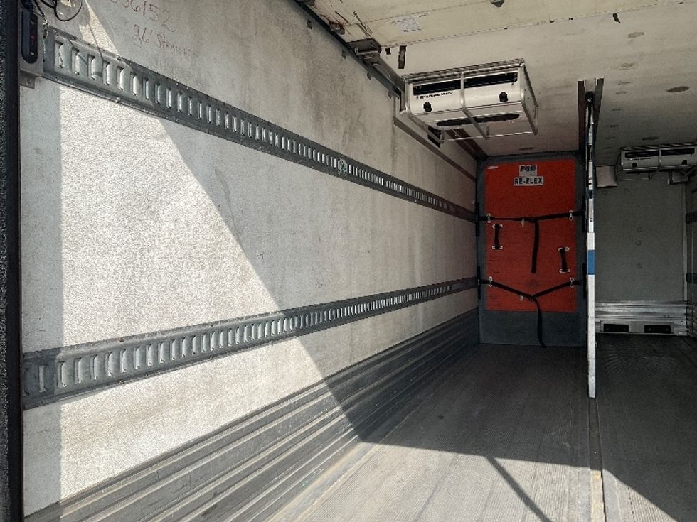 Refrigerated Truck-Light and Medium Duty Trucks-International-2020-MV607-Wilkes Barre-PA-327,533\n\t\tmiles-$ 22,000 - Image 11