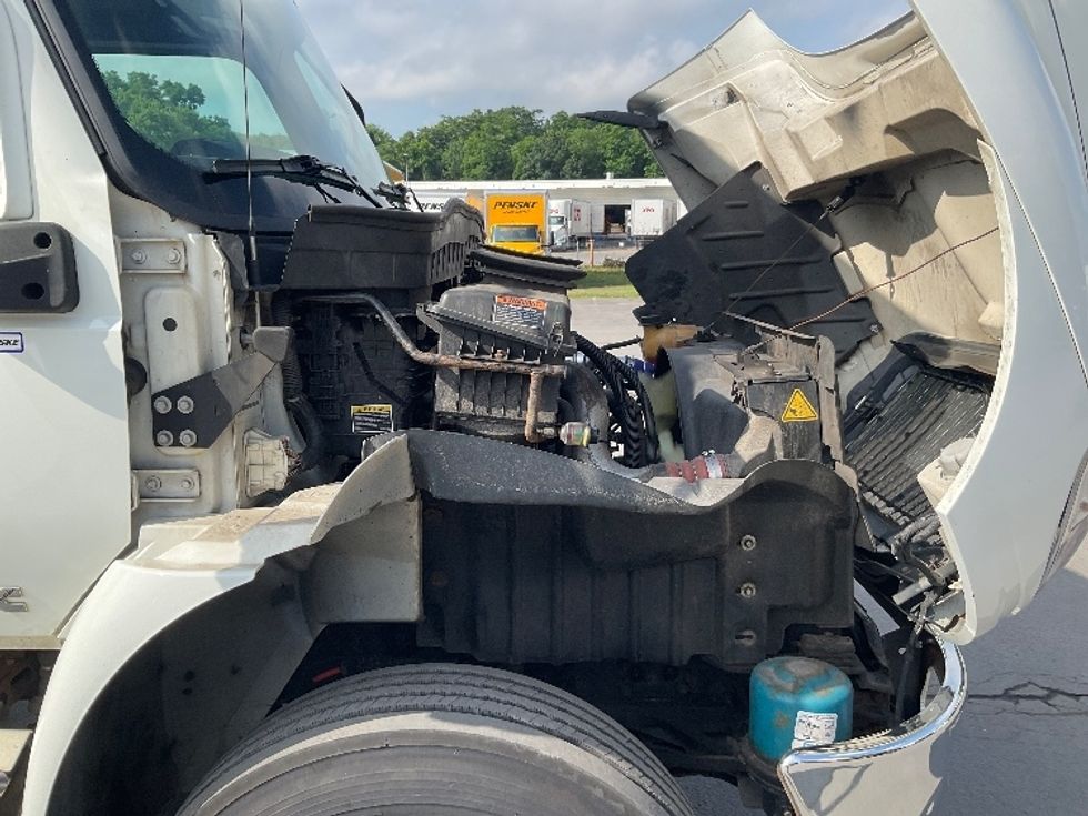 Refrigerated Truck-Light and Medium Duty Trucks-International-2020-MV607-Wilkes Barre-PA-327,533\n\t\tmiles-$ 22,000 - Image 23