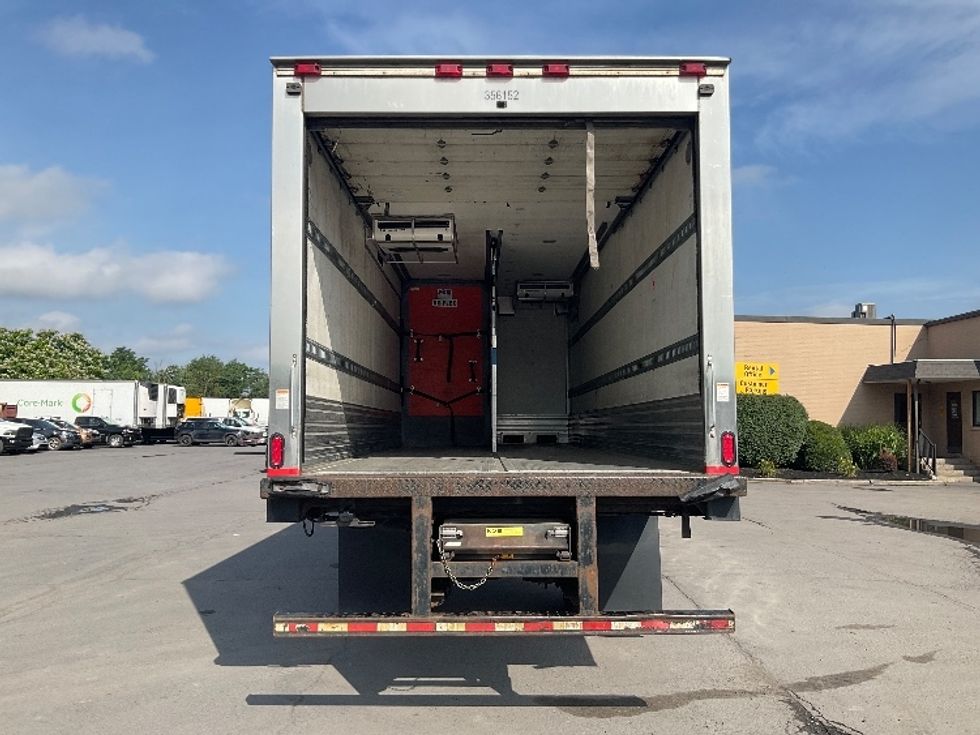 Refrigerated Truck-Light and Medium Duty Trucks-International-2020-MV607-Wilkes Barre-PA-327,533\n\t\tmiles-$ 22,000 - Image 8