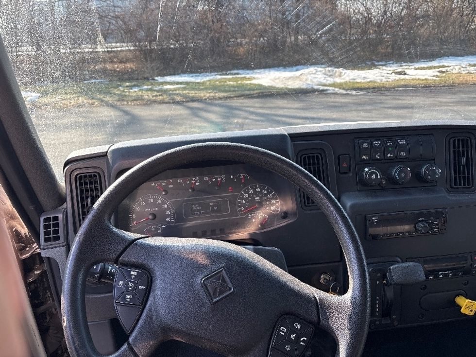 Refrigerated Truck-Light and Medium Duty Trucks-International-2020-MV607LP-Middlefield-OH-174,063\n\t\tmiles-$ 43,250 - Image 18
