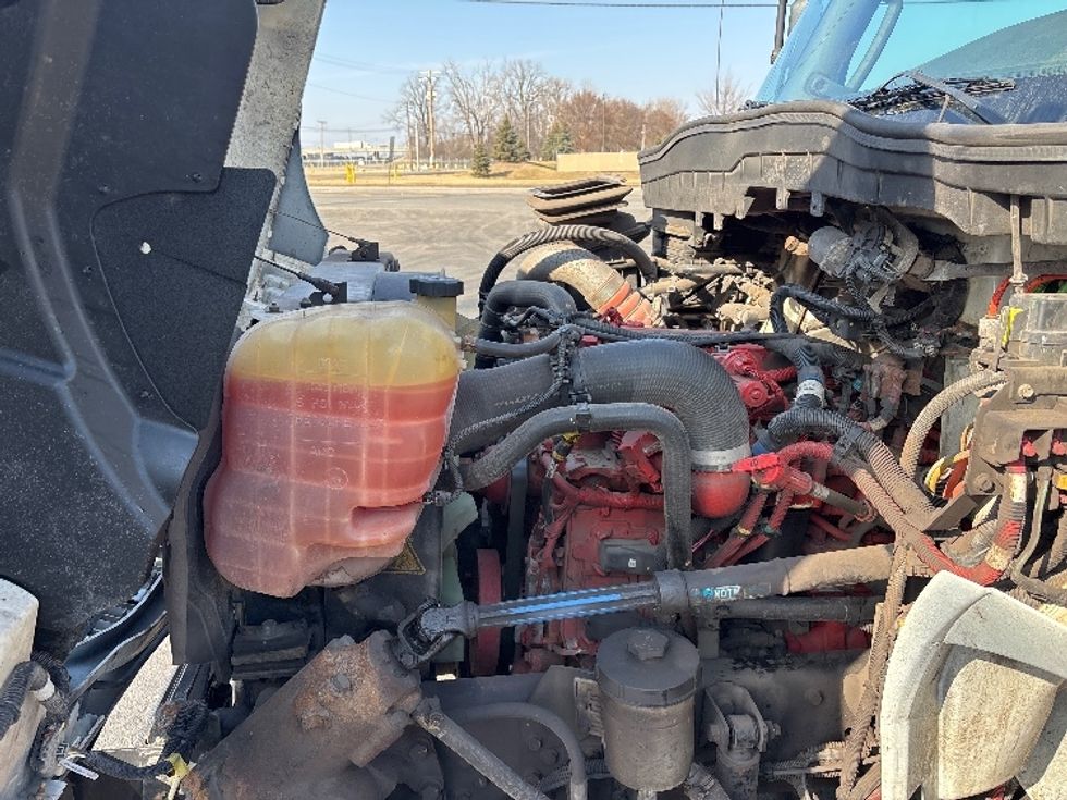 Refrigerated Truck-Light and Medium Duty Trucks-International-2020-MV607LP-Middlefield-OH-174,063\n\t\tmiles-$ 43,250 - Image 24