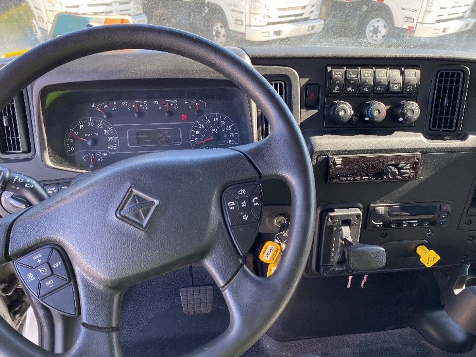Refrigerated Truck-Light and Medium Duty Trucks-International-2020-MV607LP-West Valley City-UT-70,080\n\t\tmiles-$ 63,250 - Image 18