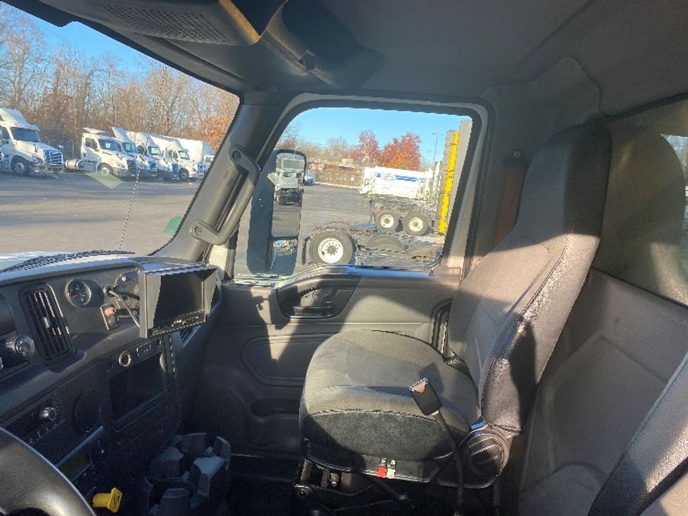 Refrigerated Truck-Light and Medium Duty Trucks-International-2021-HV613-Parsippany-NJ-256,986\n\t\tmiles-$ 84,000 - Image 18