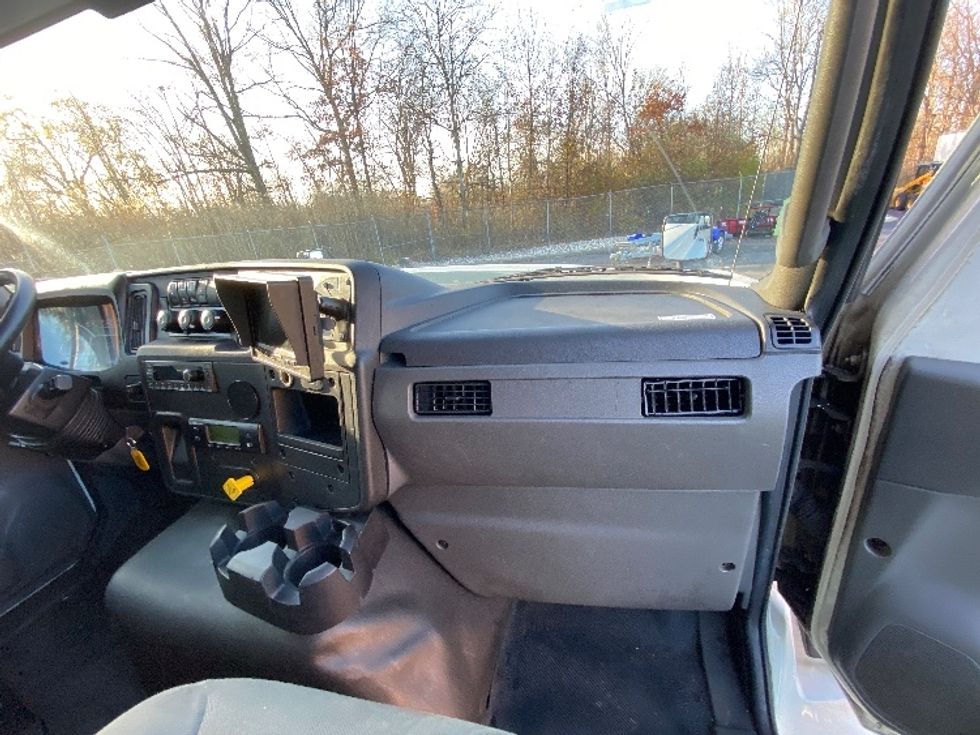 Refrigerated Truck-Light and Medium Duty Trucks-International-2021-HV613-Parsippany-NJ-256,986\n\t\tmiles-$ 84,000 - Image 20