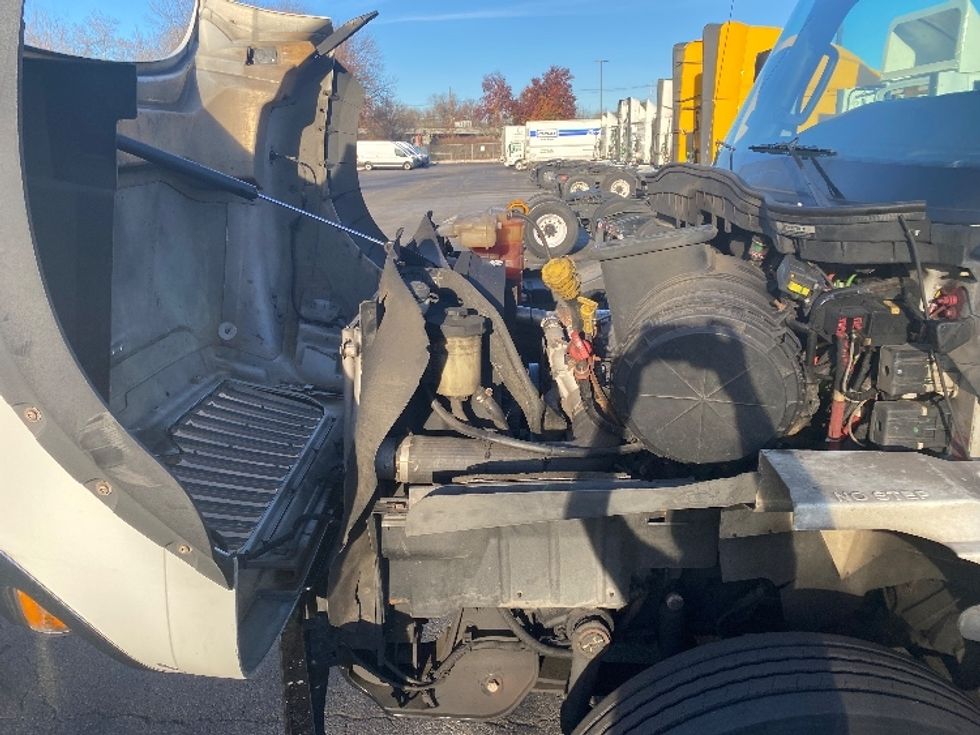 Refrigerated Truck-Light and Medium Duty Trucks-International-2021-HV613-Parsippany-NJ-256,986\n\t\tmiles-$ 84,000 - Image 23