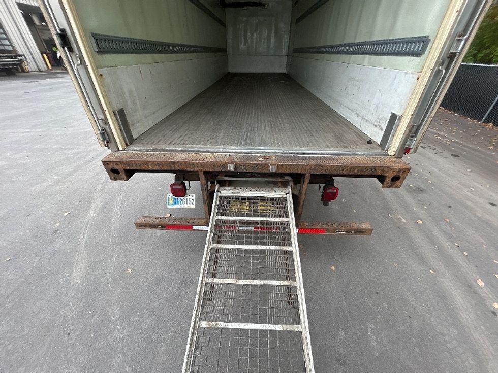 Refrigerated Truck-Light and Medium Duty Trucks-International-2021-MV607-Albany-NY-215,200\n\t\tmiles-$ 37,500 - Image 10