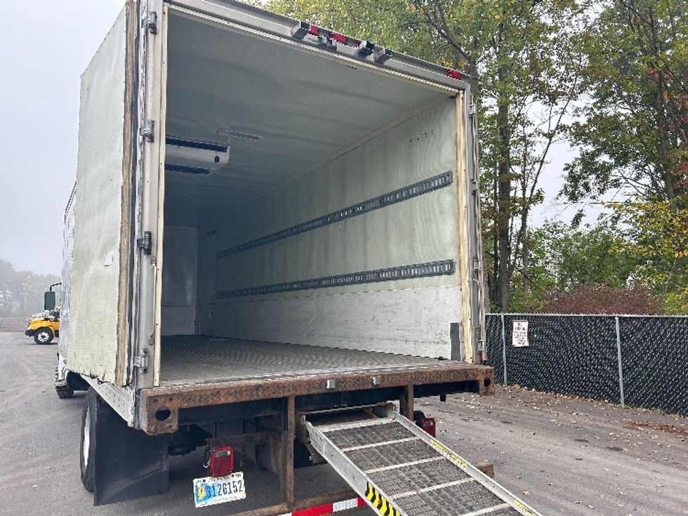 Refrigerated Truck-Light and Medium Duty Trucks-International-2021-MV607-Albany-NY-215,200\n\t\tmiles-$ 37,500 - Image 12