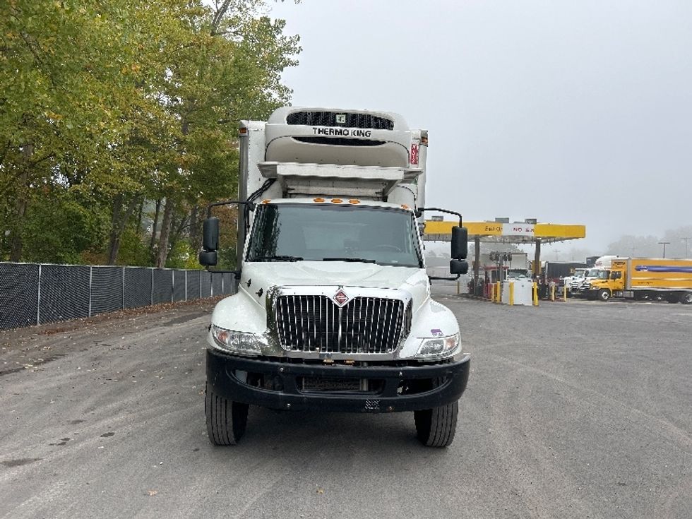 Refrigerated Truck-Light and Medium Duty Trucks-International-2021-MV607-Albany-NY-215,200\n\t\tmiles-$ 37,500 - Image 2