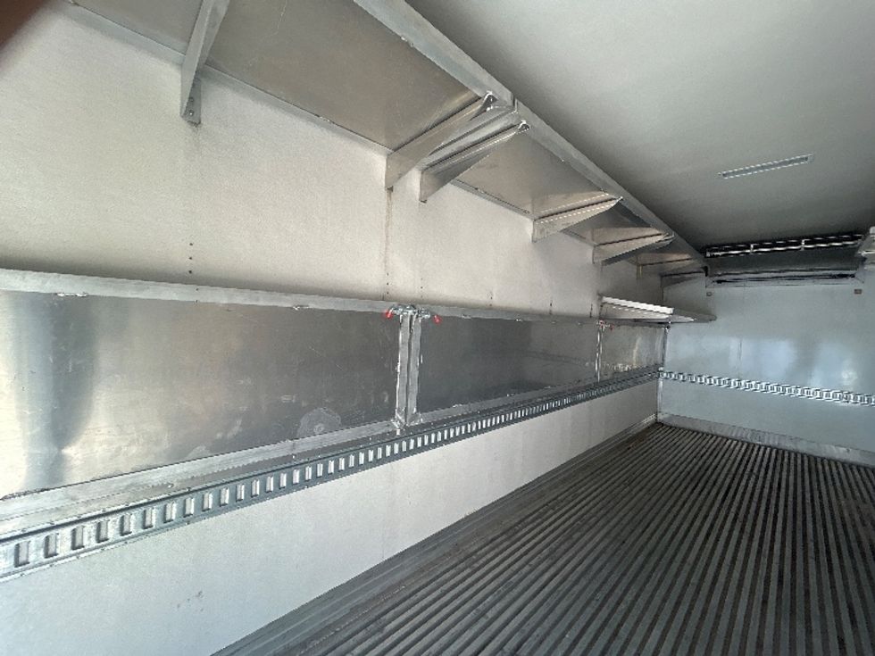 Refrigerated Truck-Light and Medium Duty Trucks-International-2021-MV607-Albuquerque-NM-240,271\n\t\tmiles-$ 42,000 - Image 11