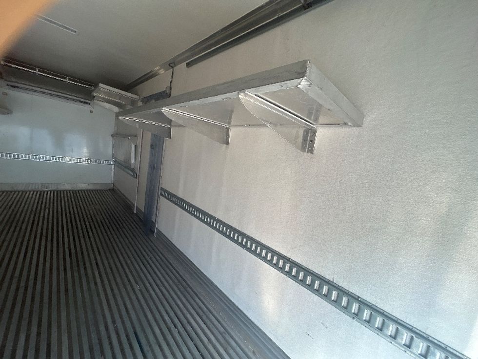 Refrigerated Truck-Light and Medium Duty Trucks-International-2021-MV607-Albuquerque-NM-240,271\n\t\tmiles-$ 42,000 - Image 12