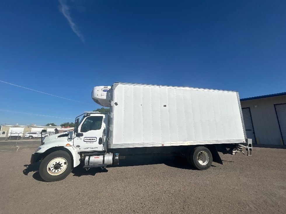 Refrigerated Truck-Light and Medium Duty Trucks-International-2021-MV607-Albuquerque-NM-240,271\n\t\tmiles-$ 42,000 - Image 4