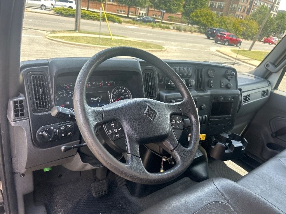Refrigerated Truck-Light and Medium Duty Trucks-International-2021-MV607-Alexandria-VA-197,275\n\t\tmiles-$ 61,000 - Image 17
