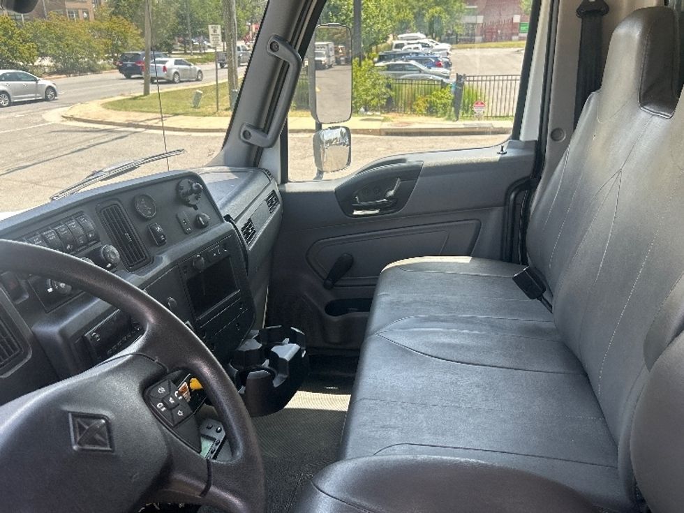 Refrigerated Truck-Light and Medium Duty Trucks-International-2021-MV607-Alexandria-VA-197,275\n\t\tmiles-$ 61,000 - Image 19