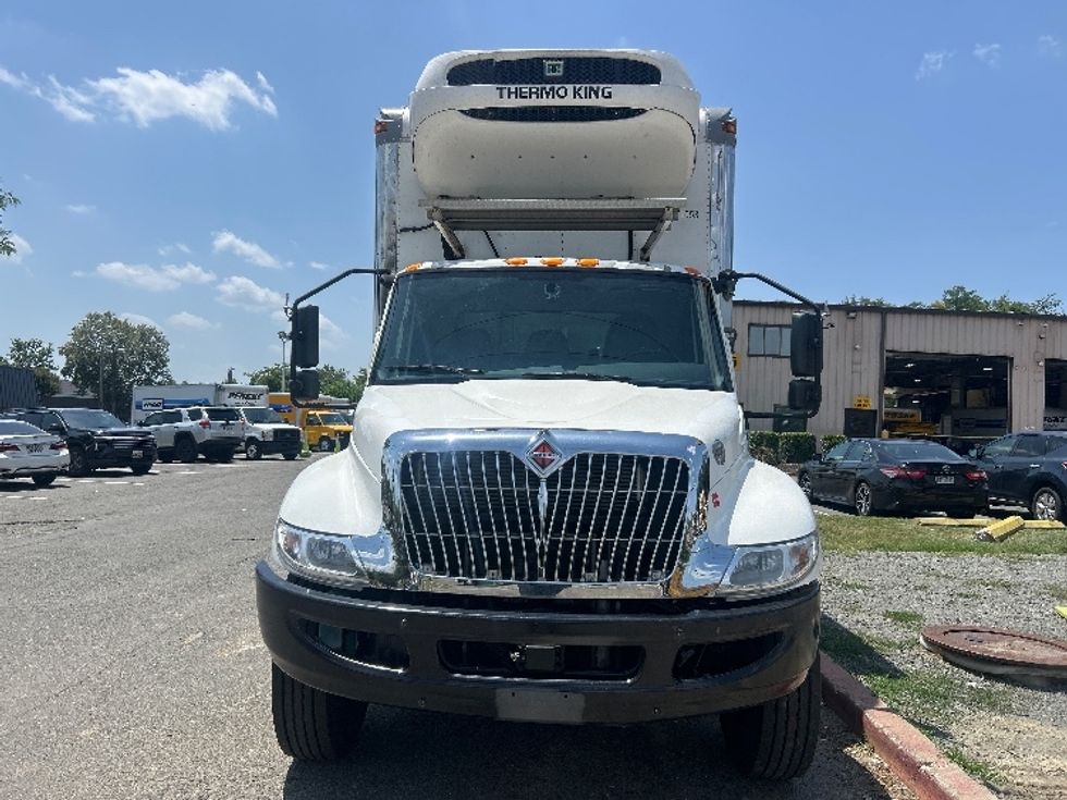 Refrigerated Truck-Light and Medium Duty Trucks-International-2021-MV607-Alexandria-VA-197,275\n\t\tmiles-$ 61,000 - Image 2