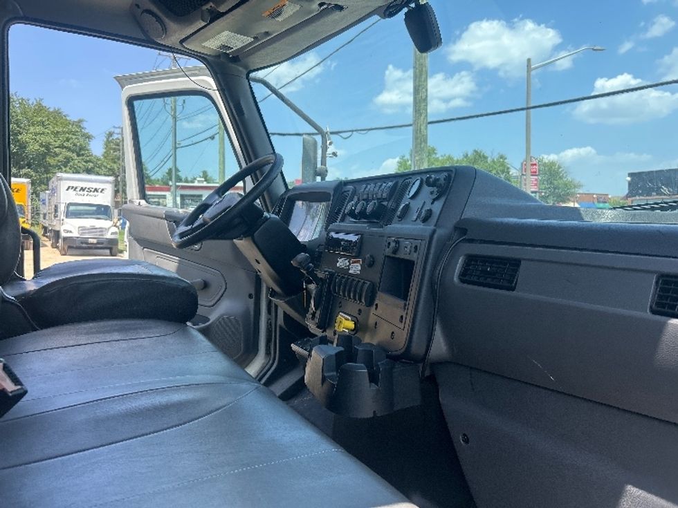 Refrigerated Truck-Light and Medium Duty Trucks-International-2021-MV607-Alexandria-VA-197,275\n\t\tmiles-$ 61,000 - Image 22