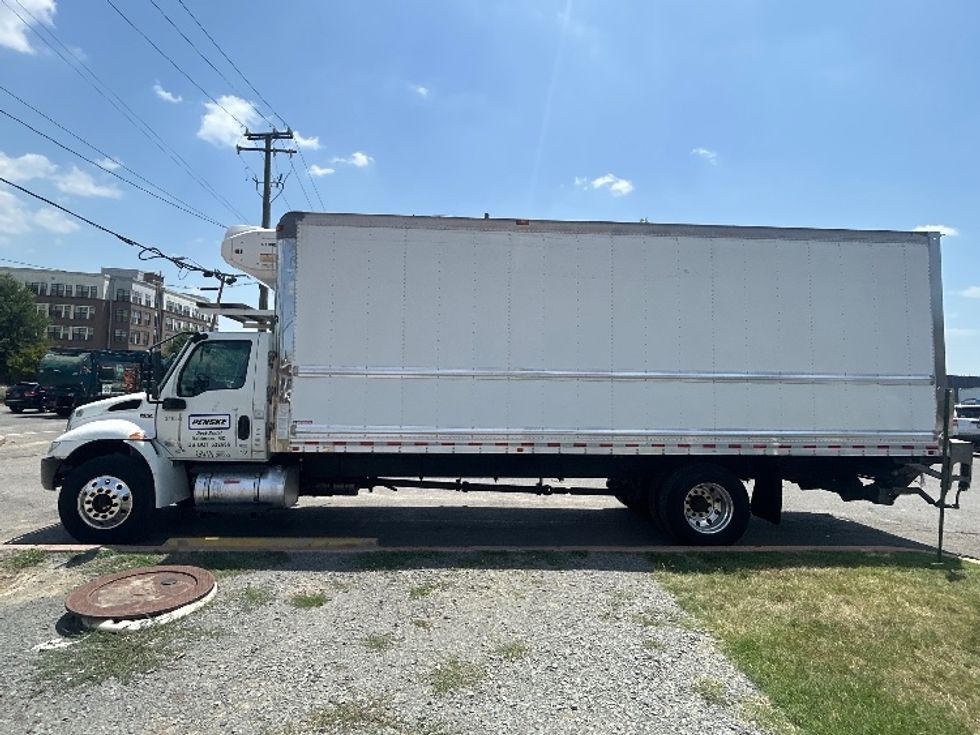 Refrigerated Truck-Light and Medium Duty Trucks-International-2021-MV607-Alexandria-VA-197,275\n\t\tmiles-$ 61,000 - Image 4