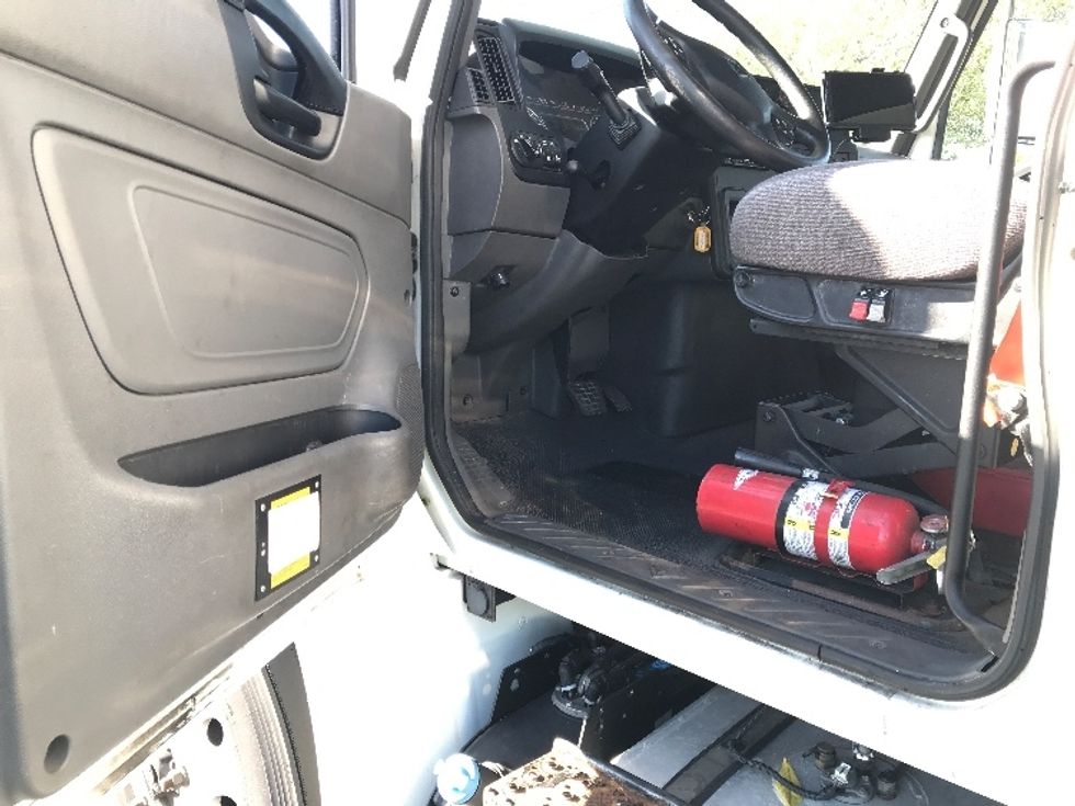 Refrigerated Truck-Light and Medium Duty Trucks-International-2021-MV607-Allentown-PA-224,436\n\t\tmiles-$ 45,500 - Image 16