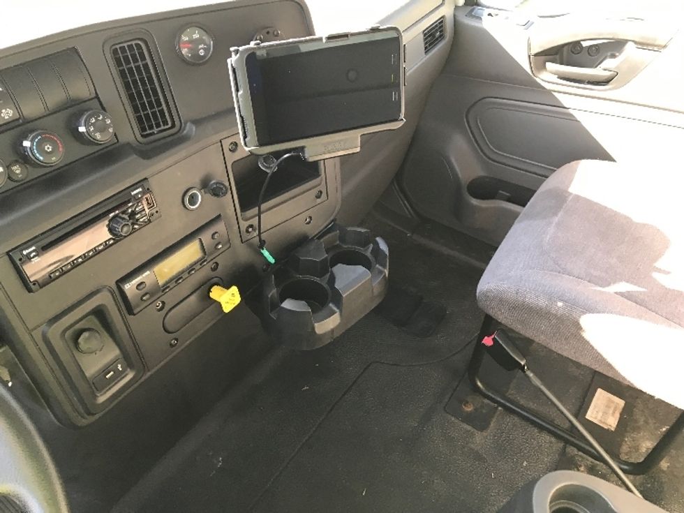 Refrigerated Truck-Light and Medium Duty Trucks-International-2021-MV607-Allentown-PA-224,436\n\t\tmiles-$ 45,500 - Image 19