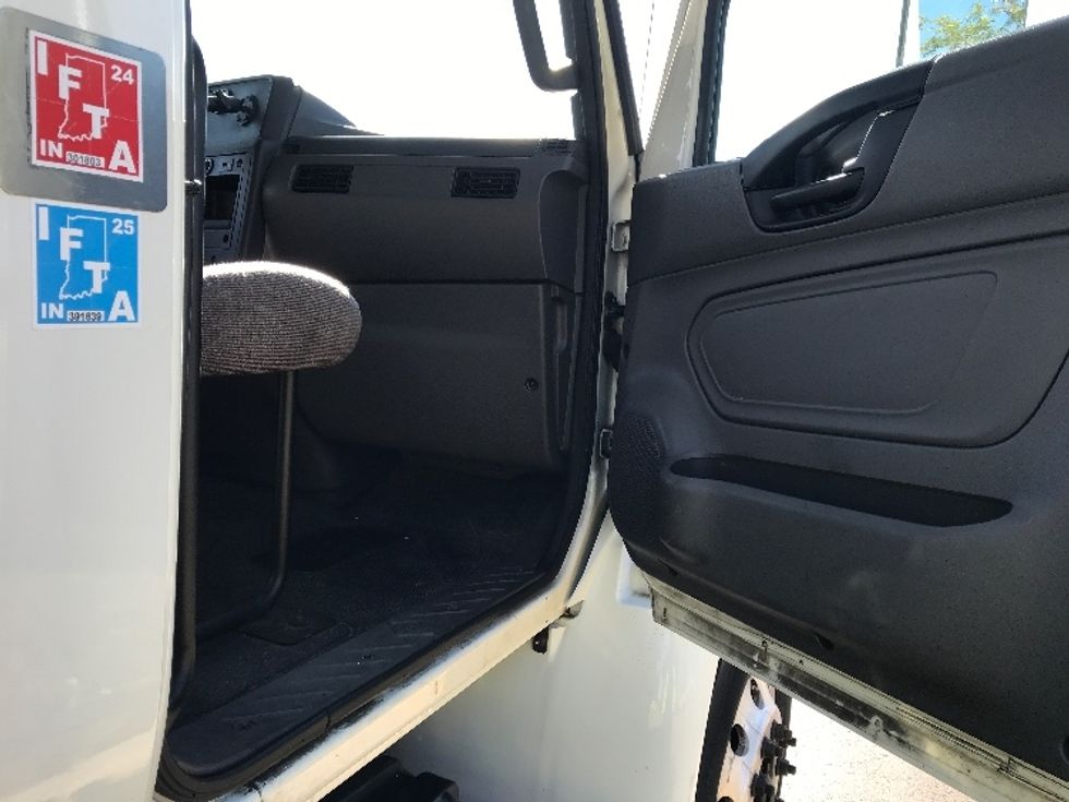 Refrigerated Truck-Light and Medium Duty Trucks-International-2021-MV607-Allentown-PA-224,436\n\t\tmiles-$ 45,500 - Image 20