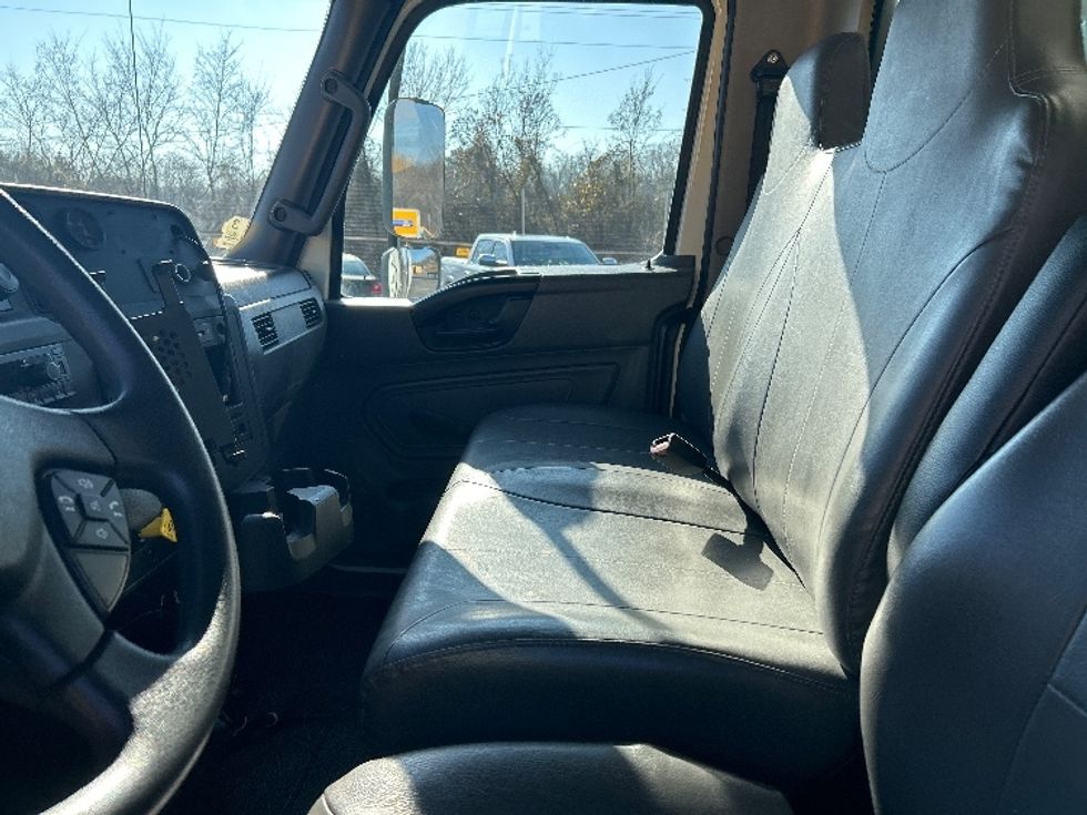 Refrigerated Truck-Light and Medium Duty Trucks-International-2021-MV607-Anderson-SC-217,196\n\t\tmiles-$ 45,500 - Image 18