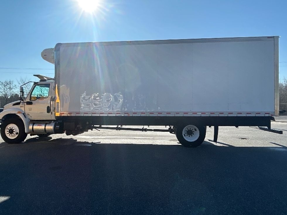 Refrigerated Truck-Light and Medium Duty Trucks-International-2021-MV607-Anderson-SC-217,196\n\t\tmiles-$ 45,500 - Image 4