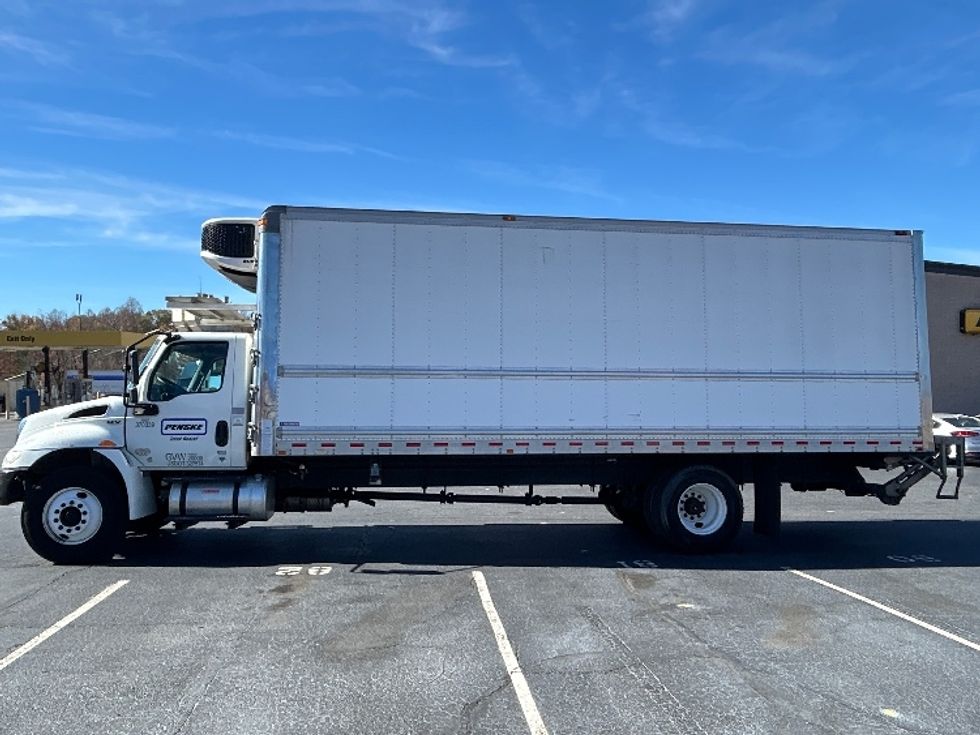 Refrigerated Truck-Light and Medium Duty Trucks-International-2021-MV607-Atlanta (Forest Park)-GA-217,929\n\t\tmiles-$ 61,500 - Image 4