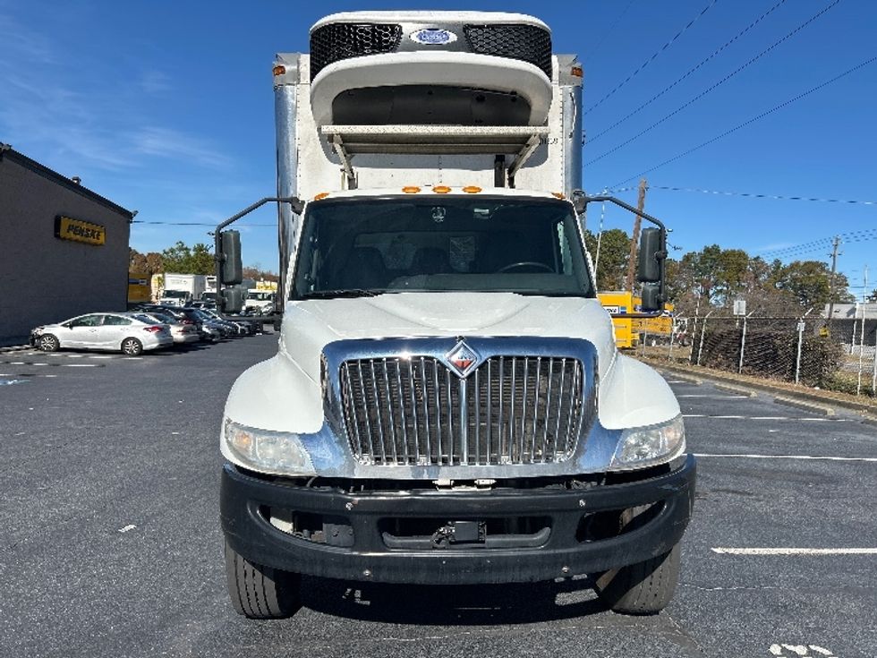 Refrigerated Truck-Light and Medium Duty Trucks-International-2021-MV607-Atlanta (Forest Park)-GA-217,929\n\t\tmiles-$ 61,500 - Image 2