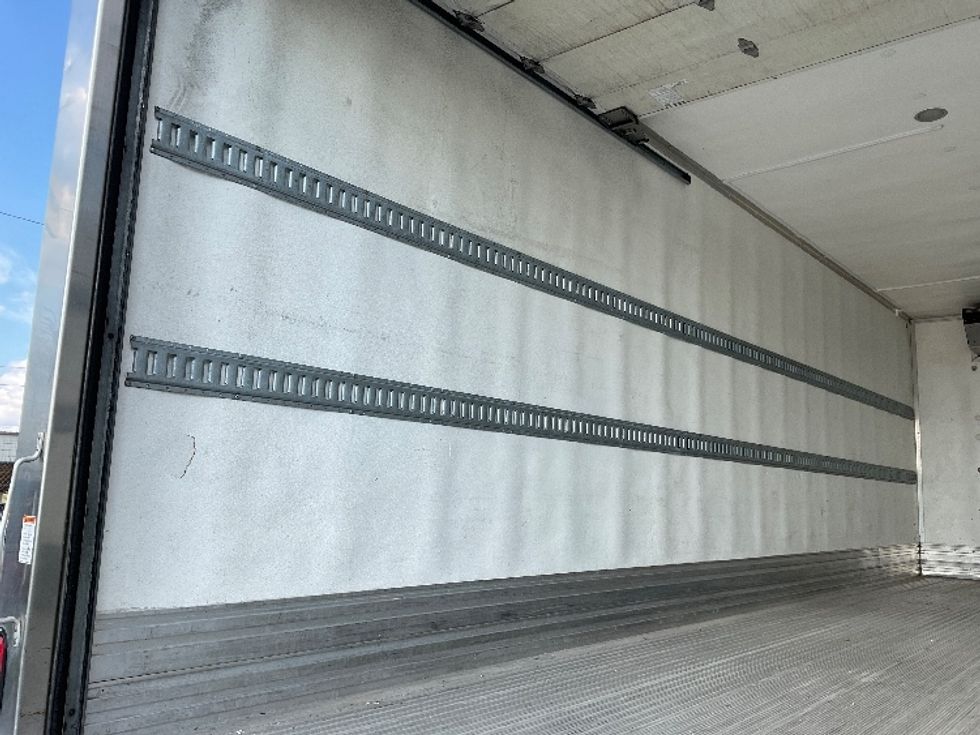 Refrigerated Truck-Light and Medium Duty Trucks-International-2021-MV607-Birmingham-AL-209,519\n\t\tmiles-$ 62,750 - Image 11