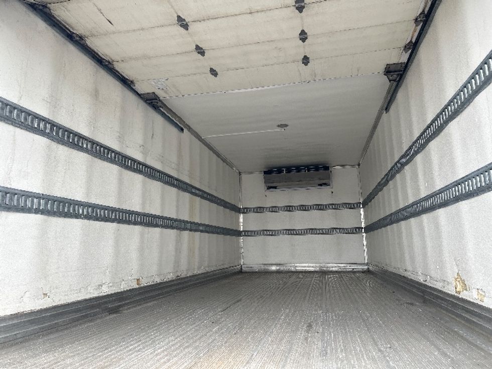 Refrigerated Truck-Light and Medium Duty Trucks-International-2021-MV607-Brooklyn Park-MN-324,641\n\t\tmiles-$ 26,250 - Image 11