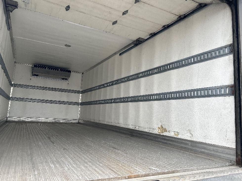 Refrigerated Truck-Light and Medium Duty Trucks-International-2021-MV607-Brooklyn Park-MN-324,641\n\t\tmiles-$ 26,250 - Image 12