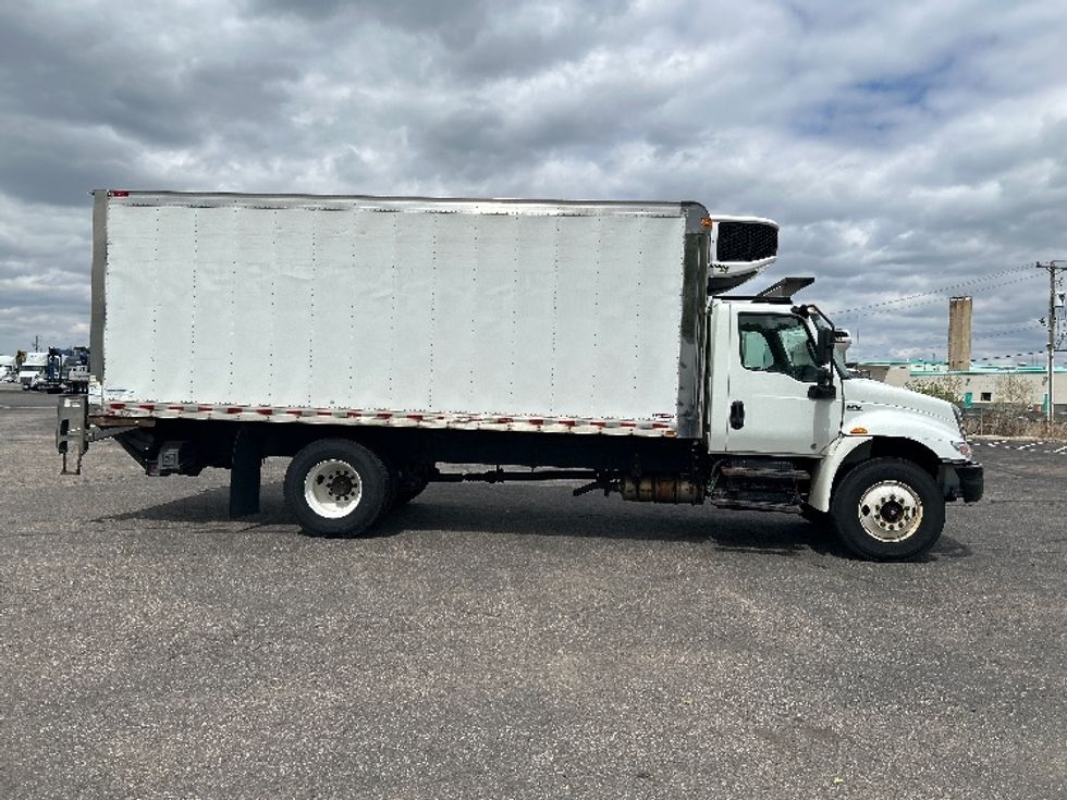 Refrigerated Truck-Light and Medium Duty Trucks-International-2021-MV607-Brooklyn Park-MN-324,641\n\t\tmiles-$ 26,250 - Image 15