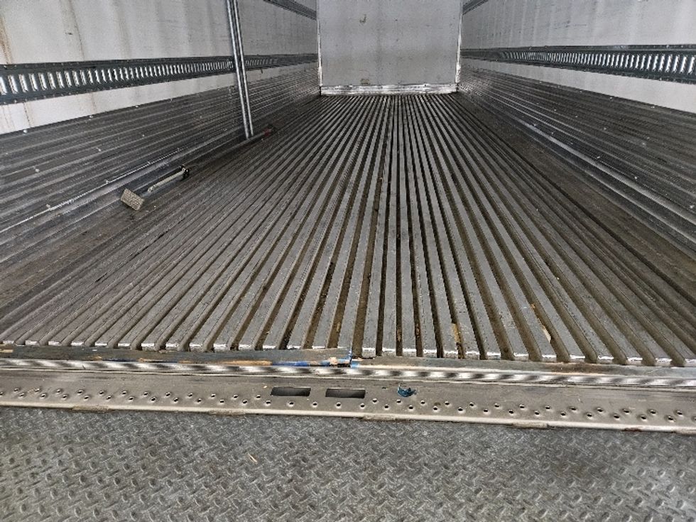 Refrigerated Truck-Light and Medium Duty Trucks-International-2021-MV607-Brooklyn Park-MN-81,643\n\t\tmiles-$ 62,500 - Image 10