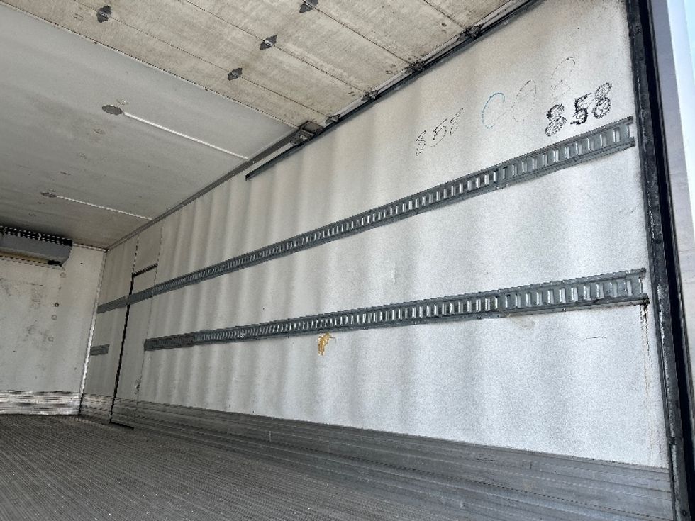 Refrigerated Truck-Light and Medium Duty Trucks-International-2021-MV607-Chesapeake-VA-334,036\n\t\tmiles-$ 38,250 - Image 12
