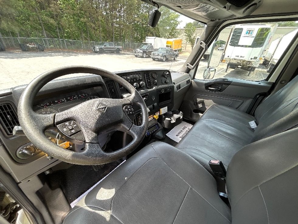 Refrigerated Truck-Light and Medium Duty Trucks-International-2021-MV607-Chesapeake-VA-334,036\n\t\tmiles-$ 38,250 - Image 17