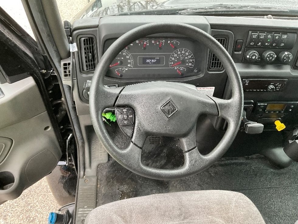 Refrigerated Truck-Light and Medium Duty Trucks-International-2021-MV607-Comstock Park-MI-274,823\n\t\tmiles-$ 49,750 - Image 18