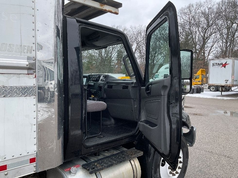 Refrigerated Truck-Light and Medium Duty Trucks-International-2021-MV607-Comstock Park-MI-274,823\n\t\tmiles-$ 49,750 - Image 20