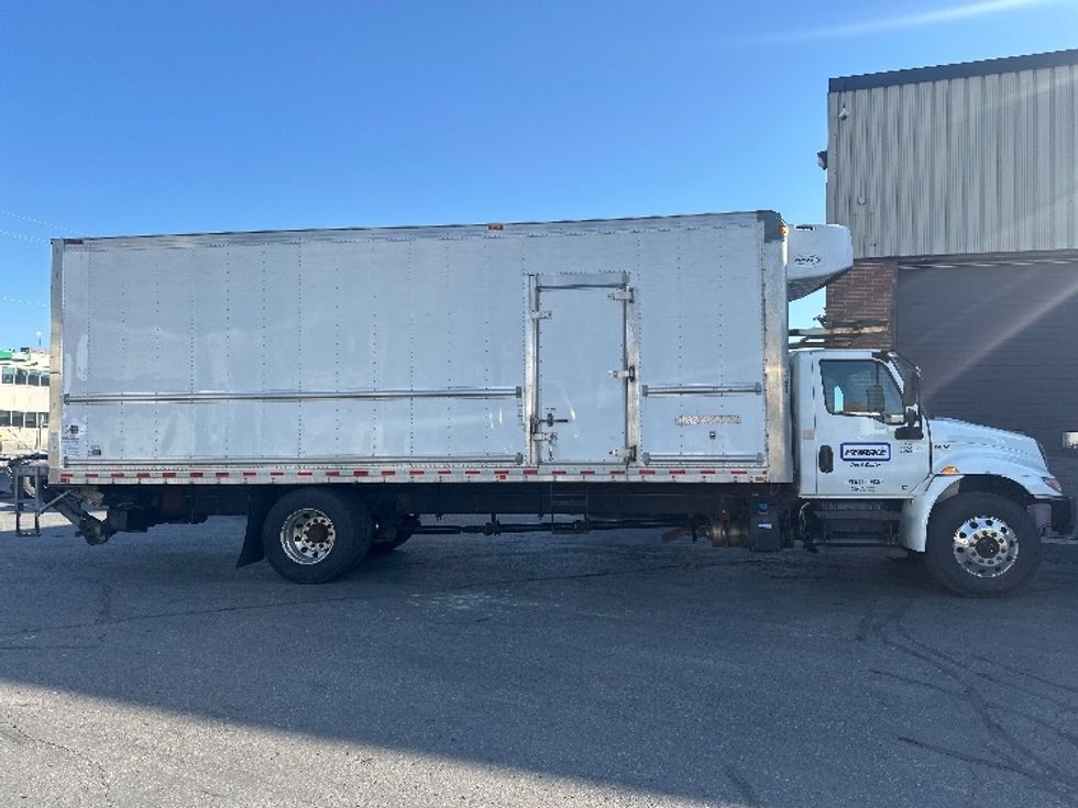 Refrigerated Truck-Light and Medium Duty Trucks-International-2021-MV607-Concord-ON-326,592\n\t\tkm-$ 64,250 - Image 15