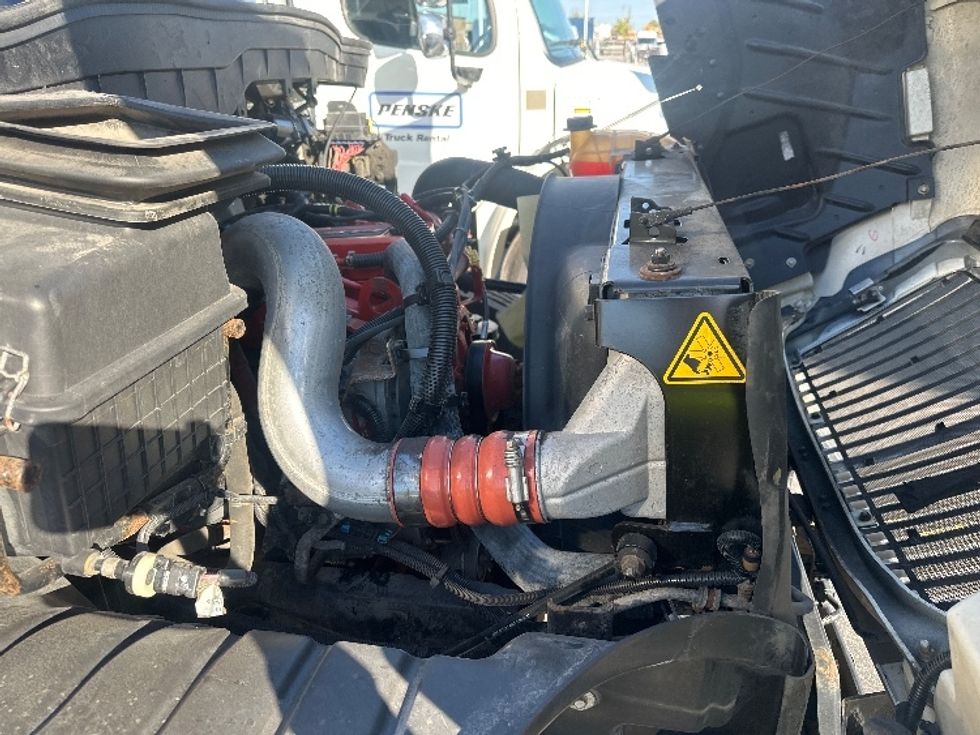 Refrigerated Truck-Light and Medium Duty Trucks-International-2021-MV607-Concord-ON-326,592\n\t\tkm-$ 64,250 - Image 23