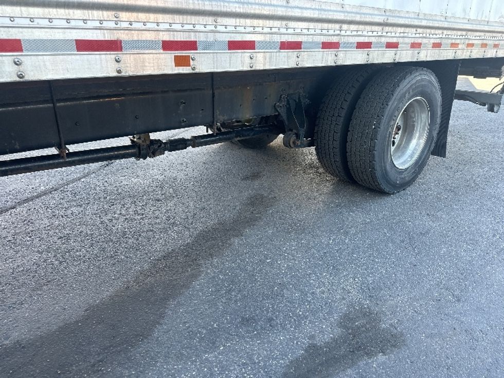 Refrigerated Truck-Light and Medium Duty Trucks-International-2021-MV607-Concord-ON-326,592\n\t\tkm-$ 64,250 - Image 5