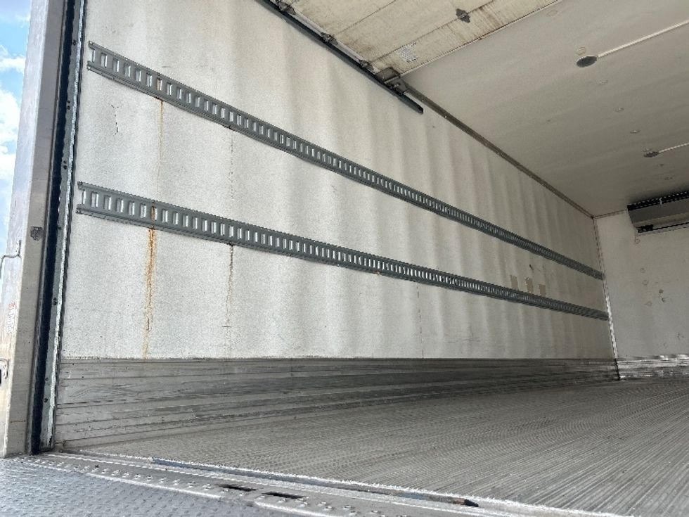 Refrigerated Truck-Light and Medium Duty Trucks-International-2021-MV607-Dallas-TX-128,287\n\t\tmiles-$ 72,250 - Image 11