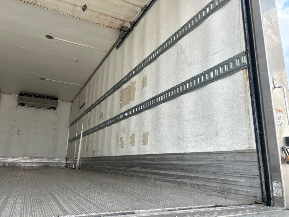 Refrigerated Truck-Light and Medium Duty Trucks-International-2021-MV607-Dallas-TX-128,287\n\t\tmiles-$ 72,250 - Image 12