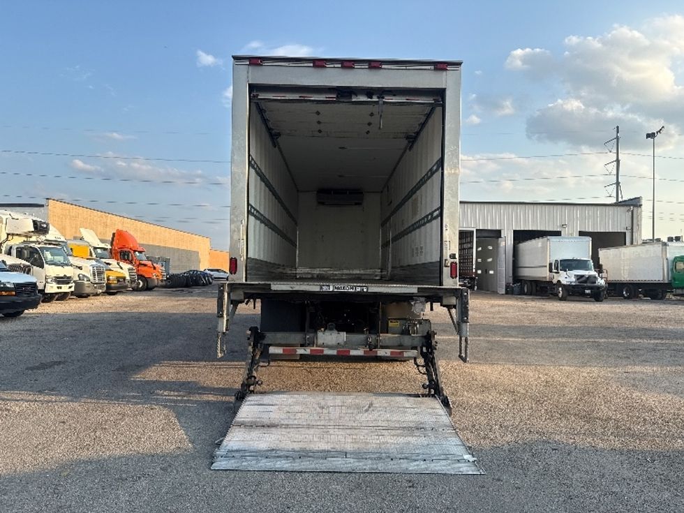 Refrigerated Truck-Light and Medium Duty Trucks-International-2021-MV607-Dallas-TX-128,287\n\t\tmiles-$ 72,250 - Image 9