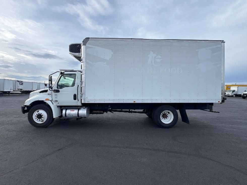 Refrigerated Truck-Light and Medium Duty Trucks-International-2021-MV607-Denver-CO-97,075\n\t\tmiles-$ 64,250 - Image 4