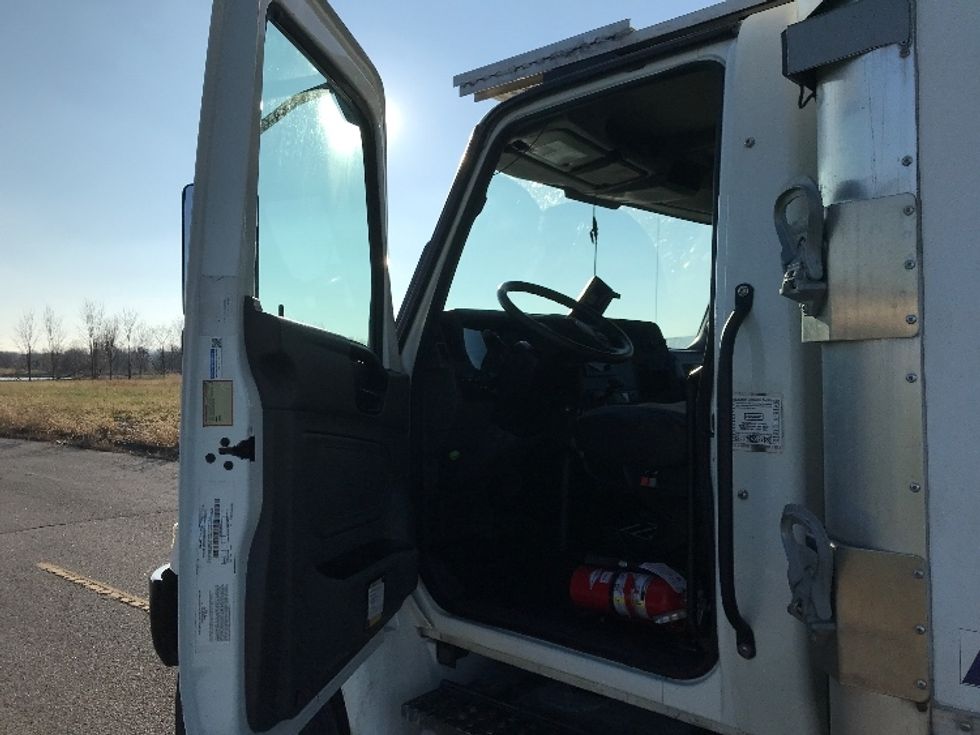 Refrigerated Truck-Light and Medium Duty Trucks-International-2021-MV607-Evansville-IN-126,163\n\t\tmiles-$ 63,000 - Image 15