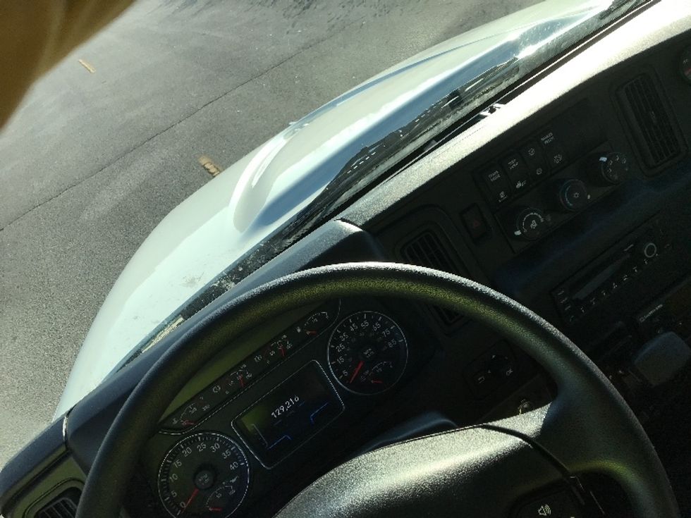 Refrigerated Truck-Light and Medium Duty Trucks-International-2021-MV607-Evansville-IN-126,163\n\t\tmiles-$ 63,000 - Image 16