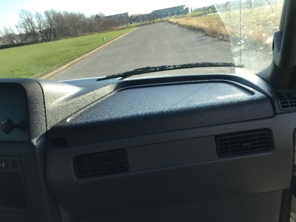 Refrigerated Truck-Light and Medium Duty Trucks-International-2021-MV607-Evansville-IN-126,163\n\t\tmiles-$ 63,000 - Image 19